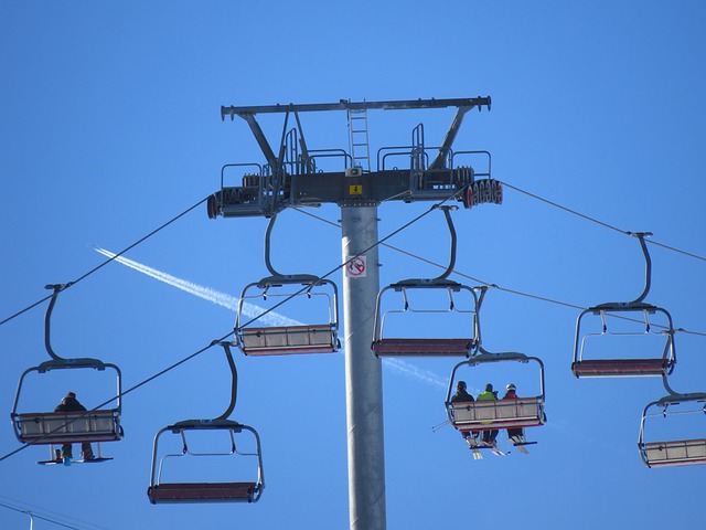 Chairlift to the Summit of Adventure in Park City North…