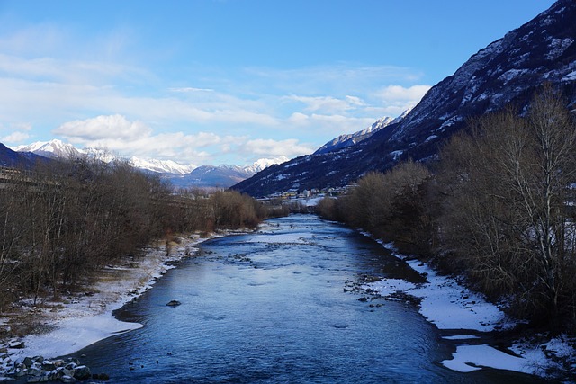 Escape to Solitude with SaltLakeSkiTrain: Your Gateway to Winter Wonderland…