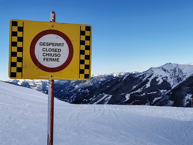 Experience Brighton’s Slopes with SaltLakeSkiTrain.com TL;DR: Escape to the slopes…