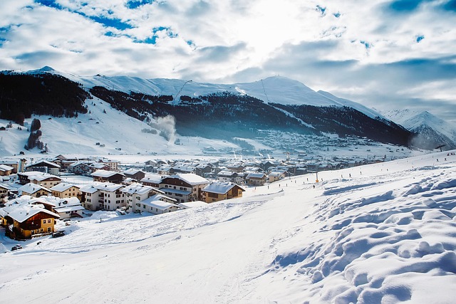 Glide from Salt Lake City Airport to the Slopes of…