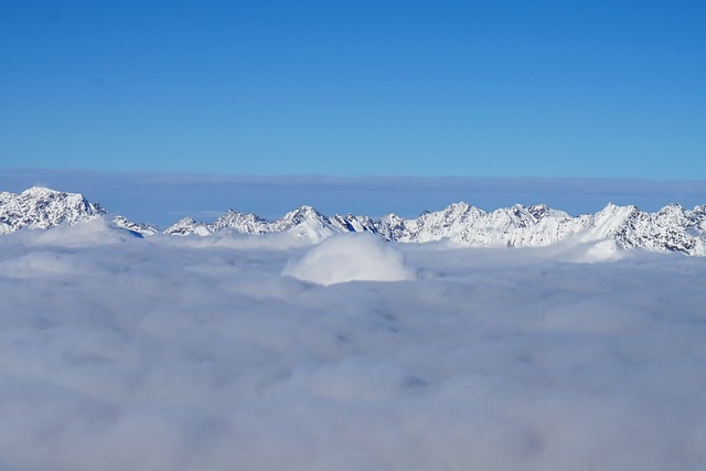 Experience Unparalleled Ski Thrills with SaltLakeSkiTrain: Your Gateway to Cottonwood…