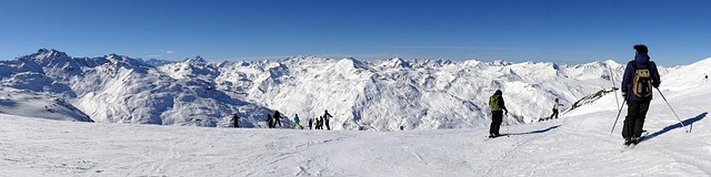 Escape to Deer Valley with SaltLakeSkiTrain: Unveil the Enchanting Cottonwood…